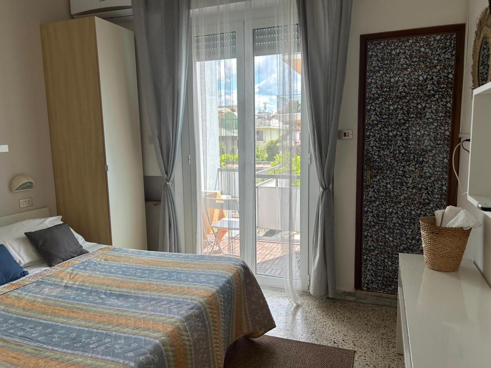Bed And Breakfast Villa Giovanna Rimini Exterior foto